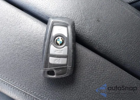 2012 BMW 528I xDrive из США, поврежденный, VIN WBAXH5C56CDW05033